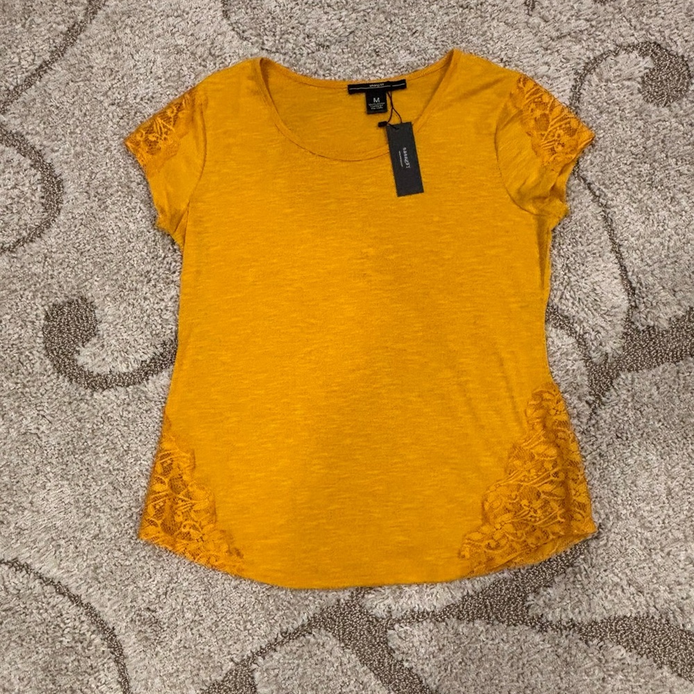 3/$13 AMANGNY | Lace Accent Top - Picture 2 of 7